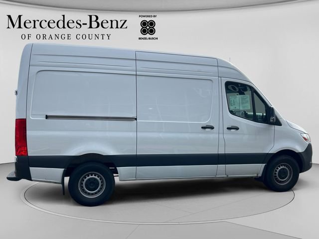 Used 2025 Arctic White Mercedes-Benz Cargo 144 WB image 4