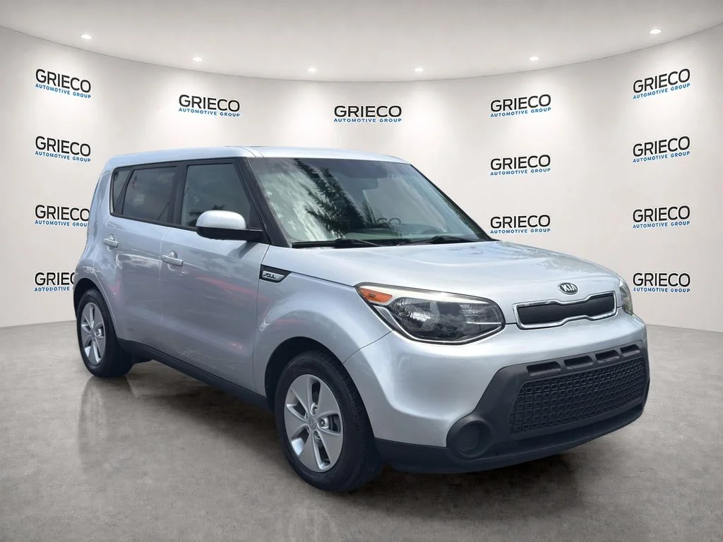 2016 Kia Soul Base FWD photo
