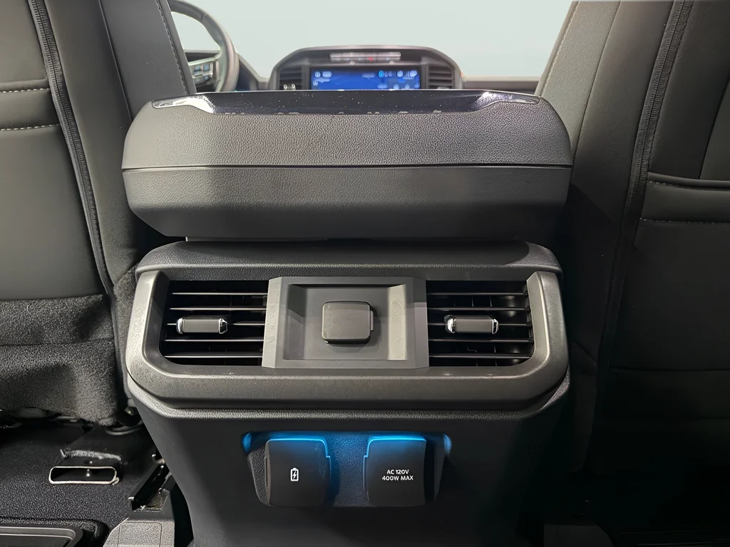 Used 2024 Red Ford XLT image 26
