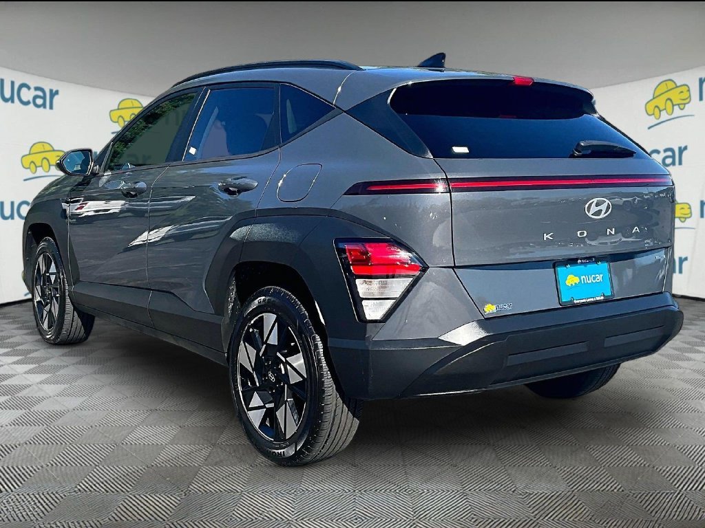 Used 2024 Gray Hyundai SEL image 4