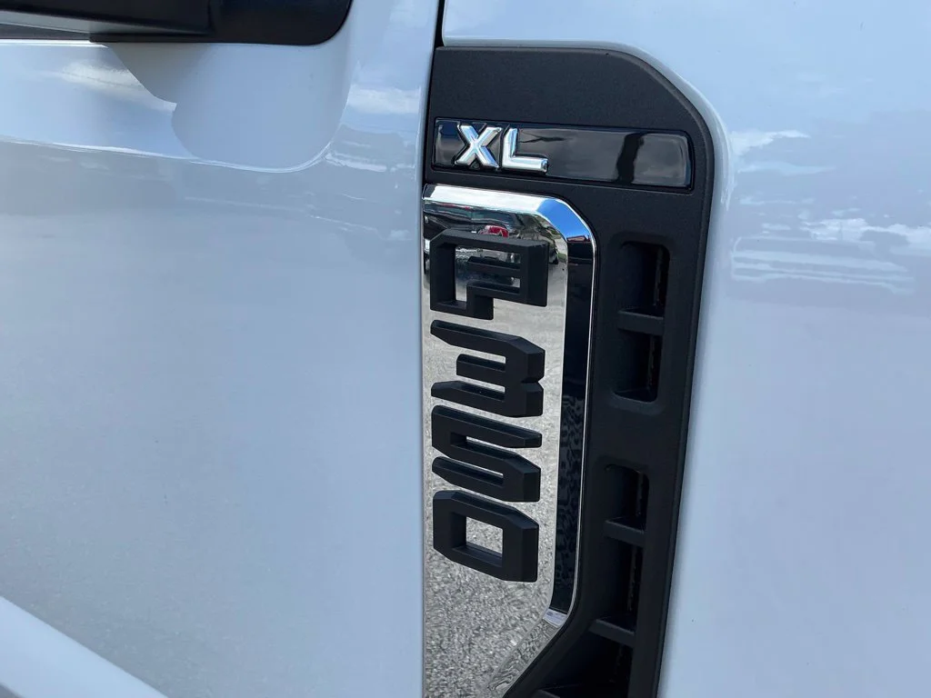 Used 2026 White Ford XL image 15