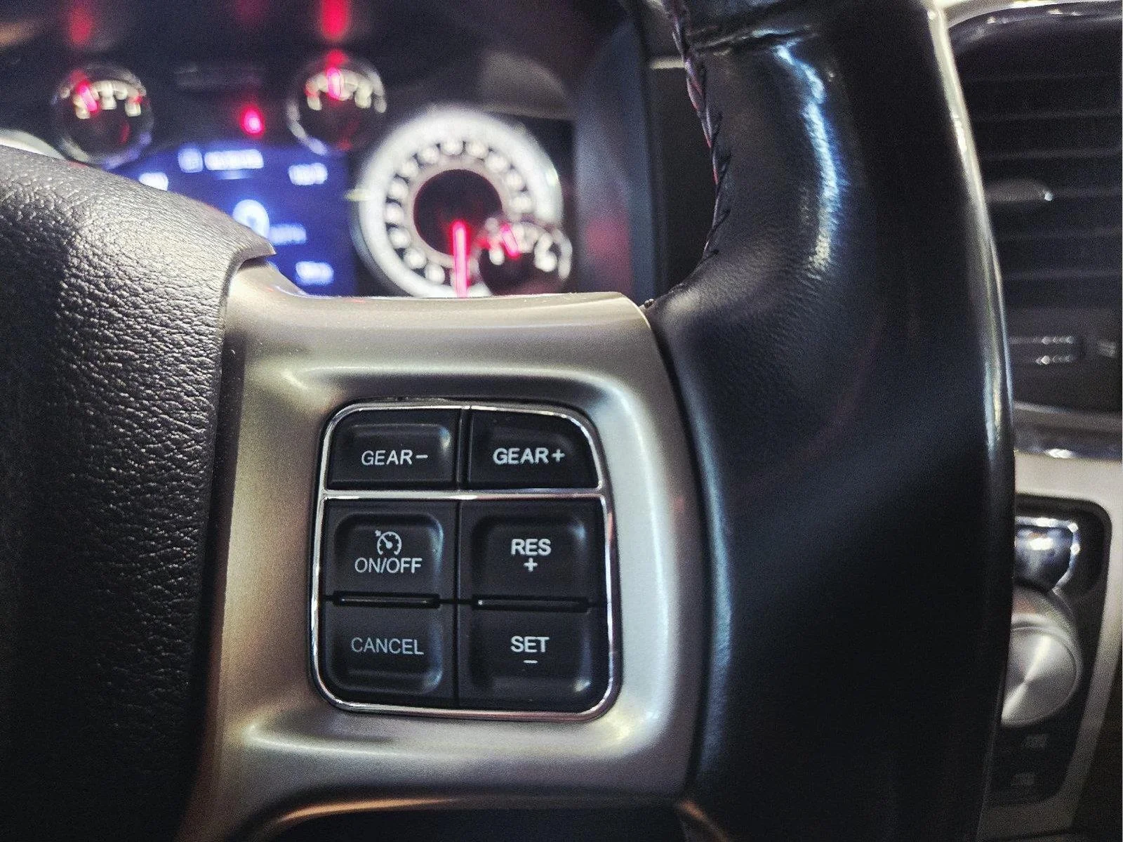 Used 2016 Bright White Clearcoat Ram Laramie image 26