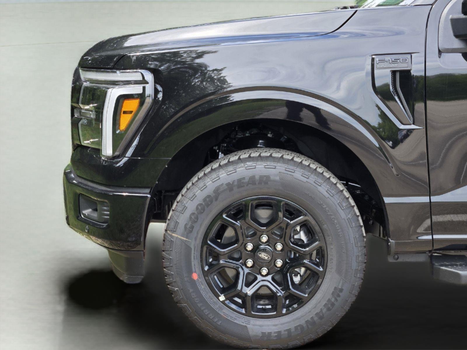 New 2026 Agate Black Metallic Ford Lariat® image 3