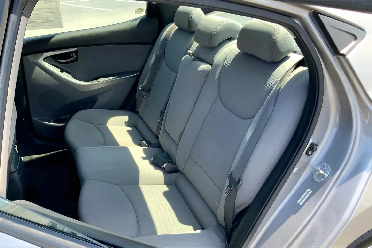Used 2011 Titanium Gray Metallic Hyundai GLS image 18
