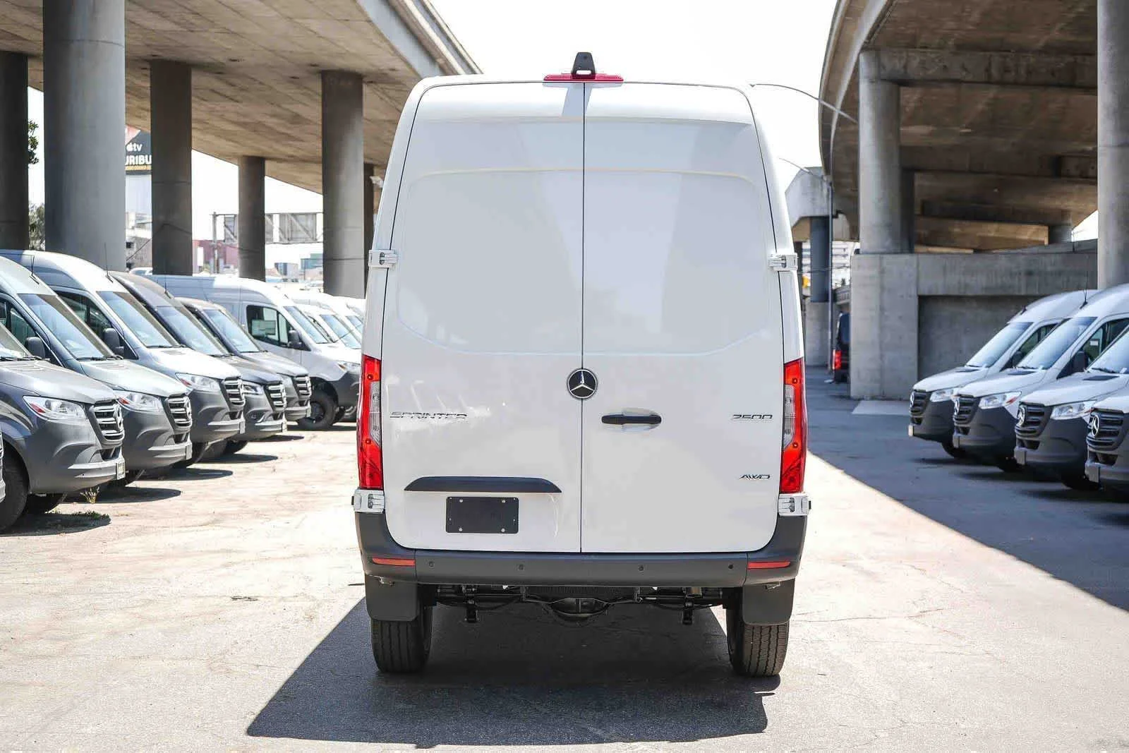 New 2026 Arctic White Mercedes-Benz Cargo 144WB High Roof AWD 2.0L I4 Diesel Turbo HO image 8