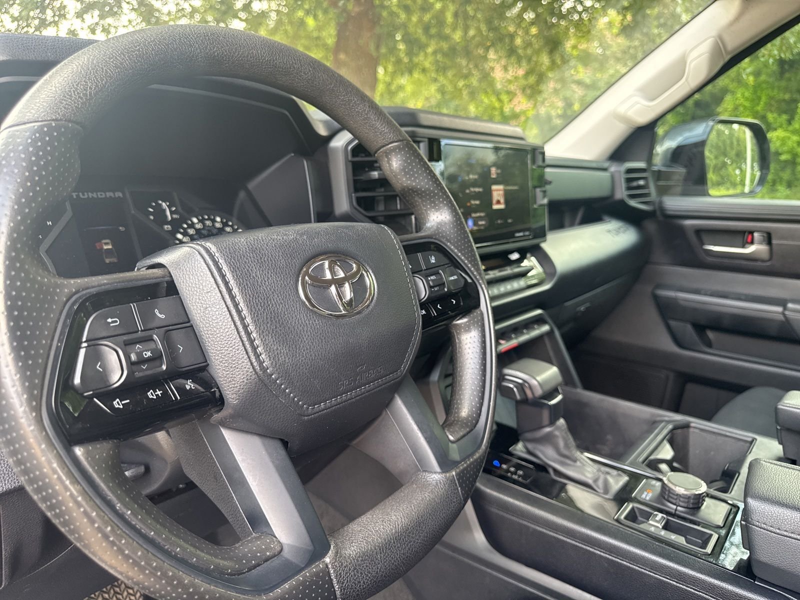 2024 Toyota Tundra SR5 - Photo 16