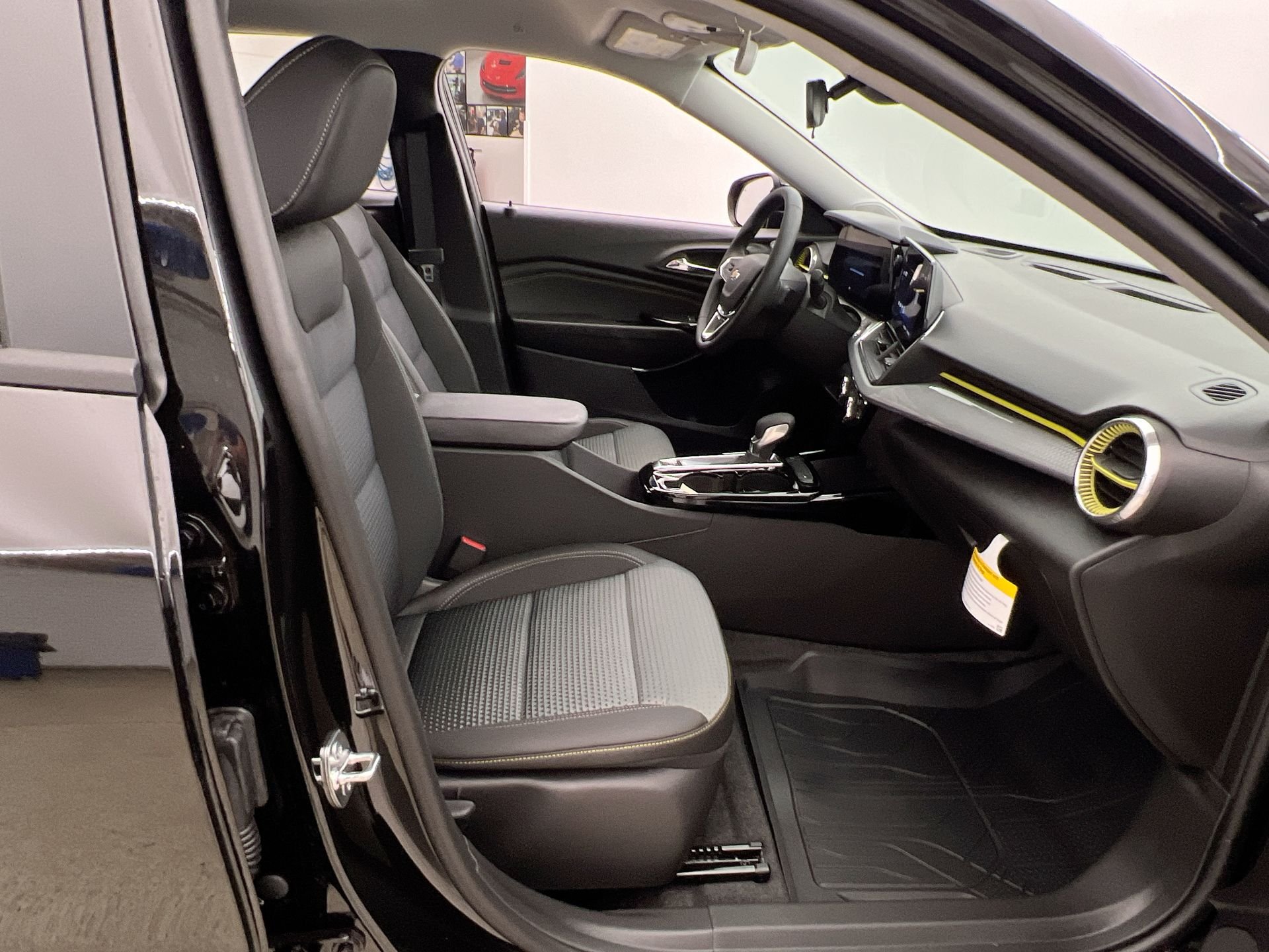 2026 Chevrolet Trax LT - Photo 82