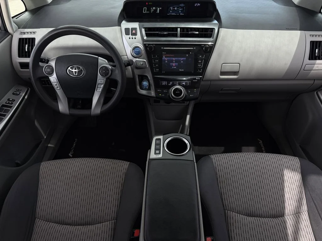 Used 2017 Gray Toyota Three image 12