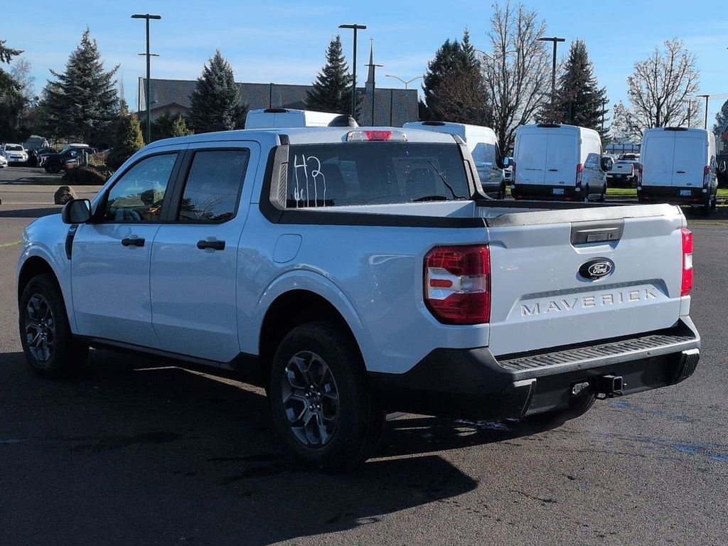 New 2026 White Ford XLT image 3