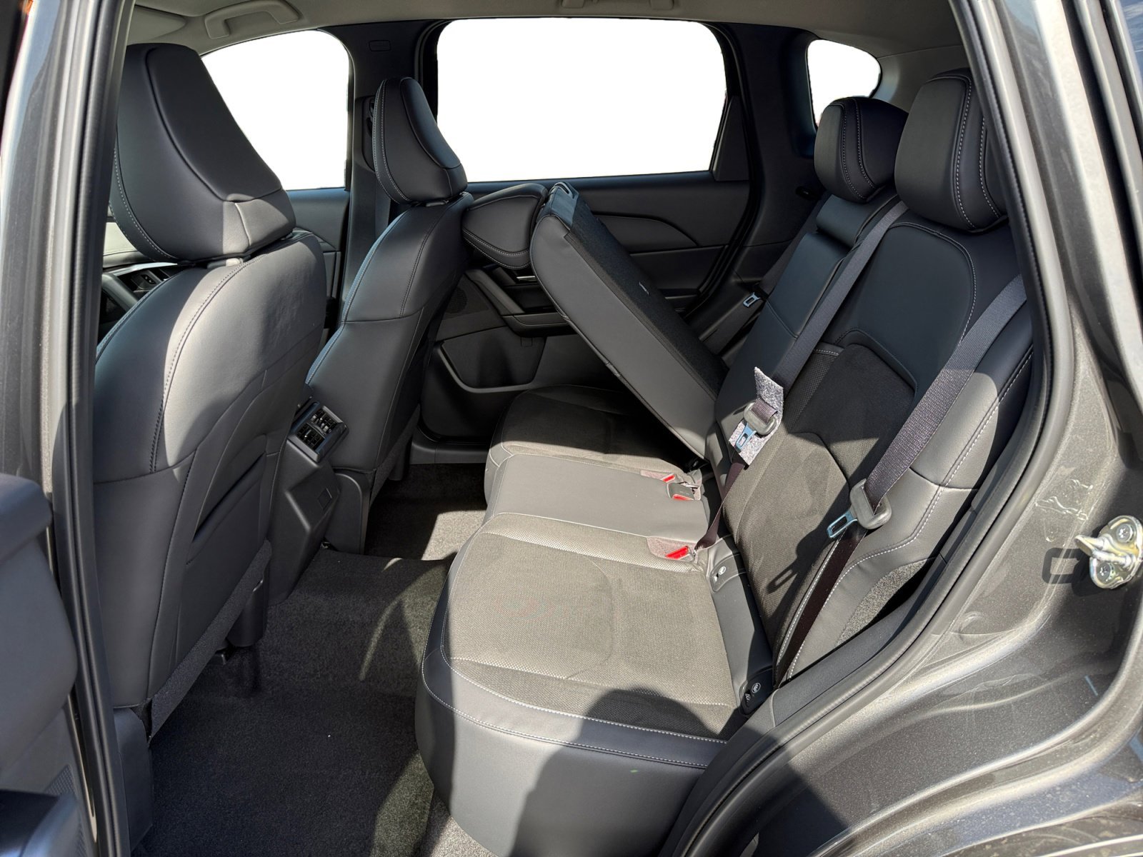 New 2026 Machine Gray Metallic Mazda 2.5 S Select image 16