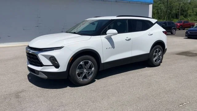 2024 Chevrolet Blazer 2LT - Photo 4