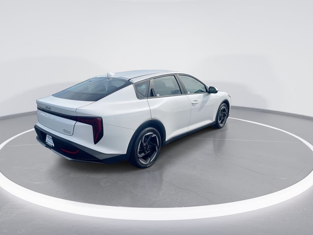 Used 2025 White Kia EX image 8