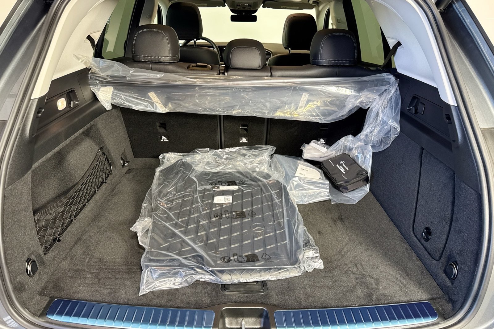 New 2026 Selenite Grey Metallic Mercedes-Benz GLE 450 image 24