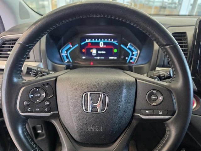 Certified Used 2024 Modern Steel Metallic Honda EX-L image 10