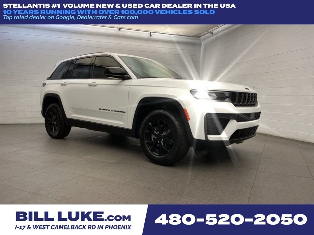 New 2026 Bright White Clear-Coat Exterior Paint Jeep Altitude image 1