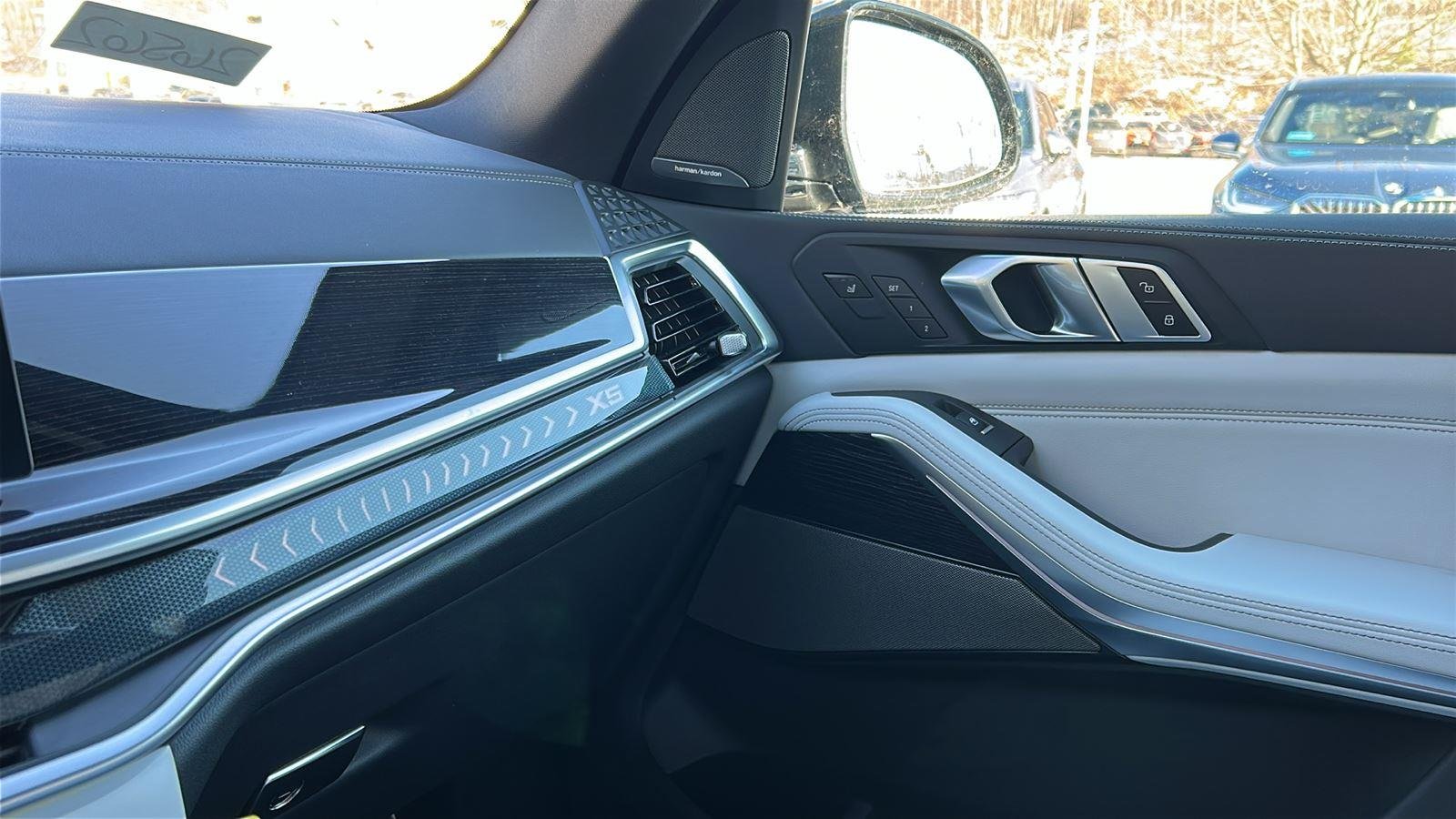 New 2026 Skyscraper Grey Metallic BMW xDrive40i image 19
