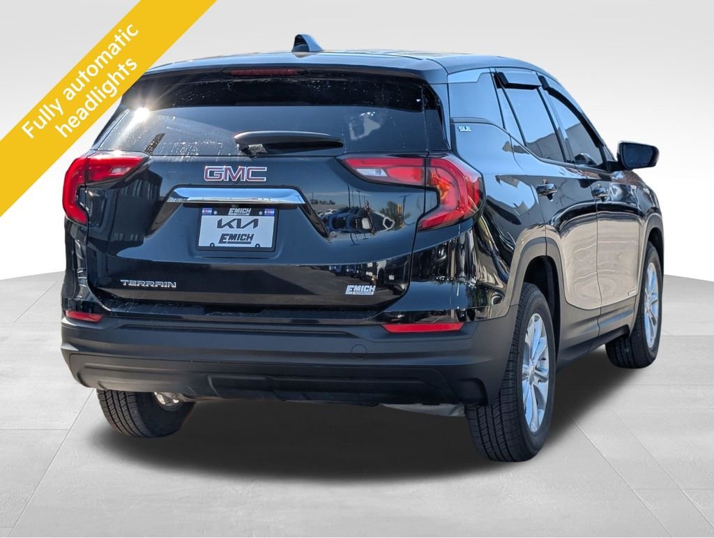 Used 2019 Black GMC SLE image 5