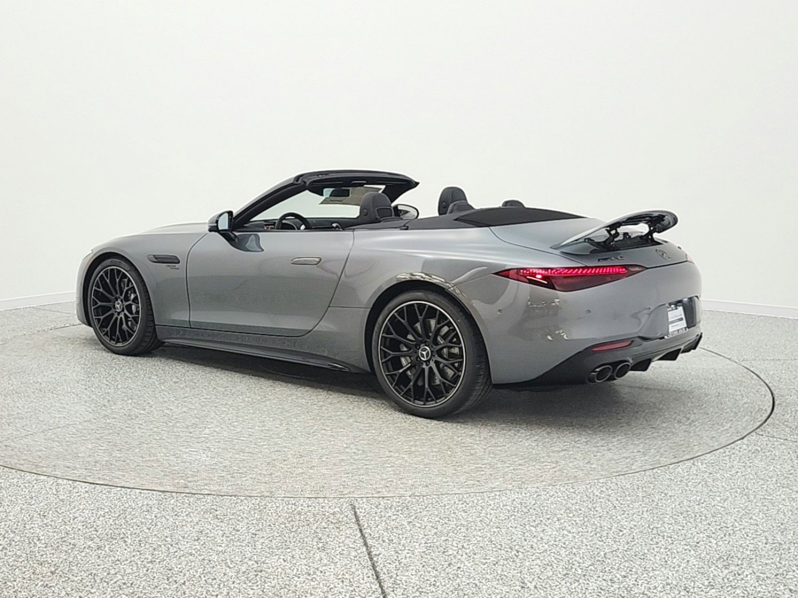 New 2026 Selenite Grey Metallic Mercedes-Benz AMG® SL 43 Roadster image 34