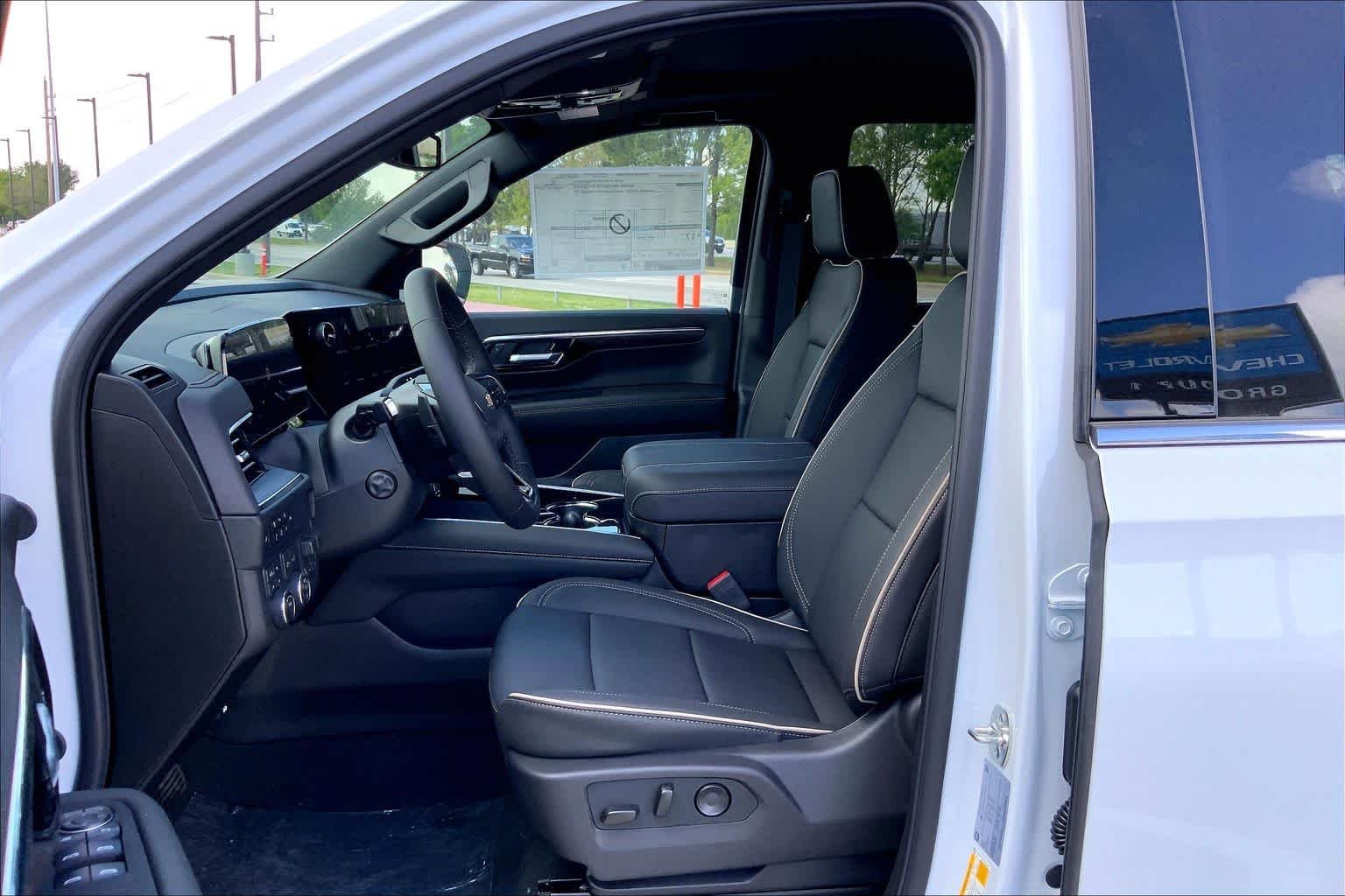 2026 Chevrolet Tahoe Premier - Photo 10