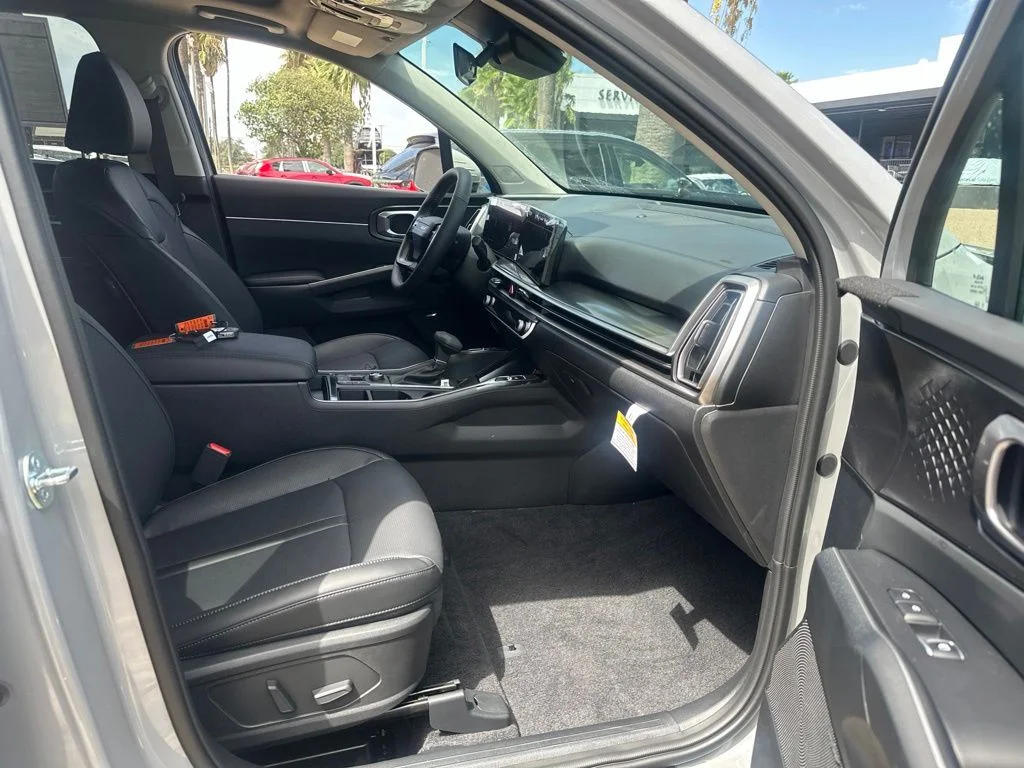New 2026 Gray Kia EX image 16