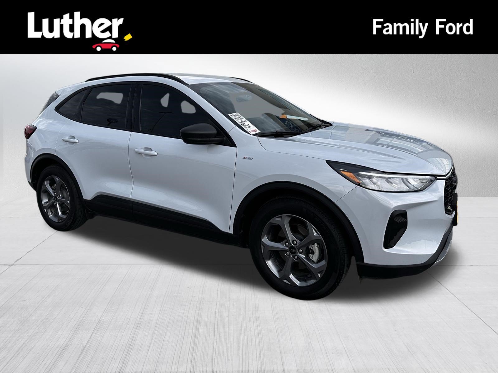 2025 Ford Escape ST-Line FWD's photo