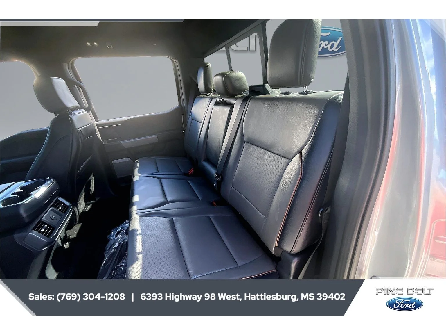 New 2026 Iconic Silver Metallic Ford Lariat® image 20