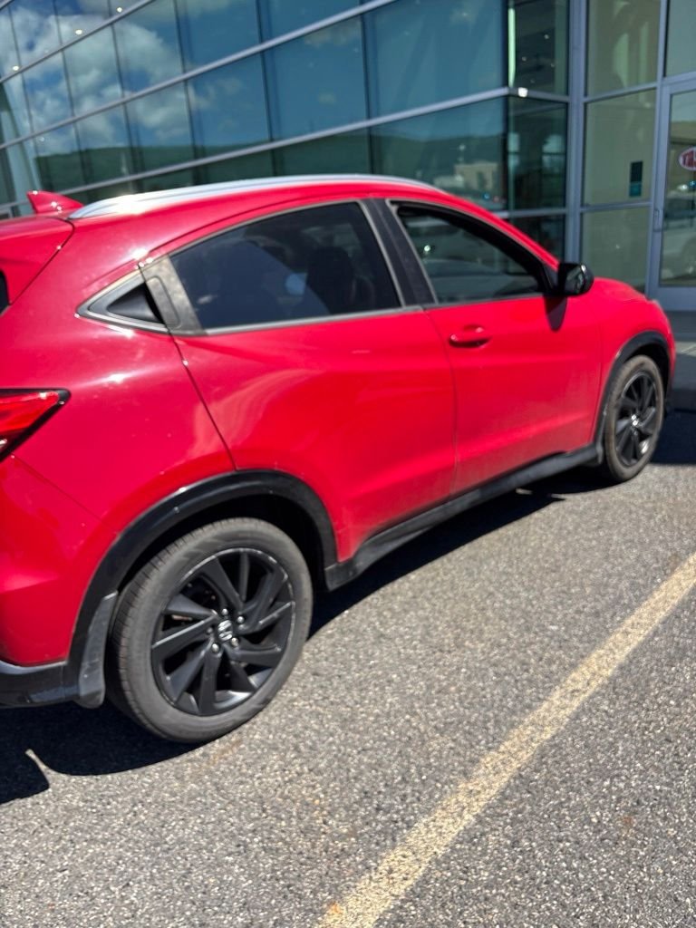Used 2022 Milano Red Honda Sport image 2