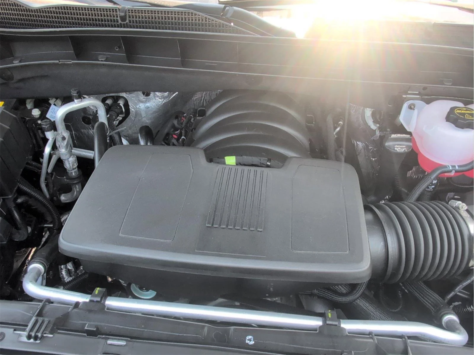 New 2026 Sterling Metallic GMC SLT image 31