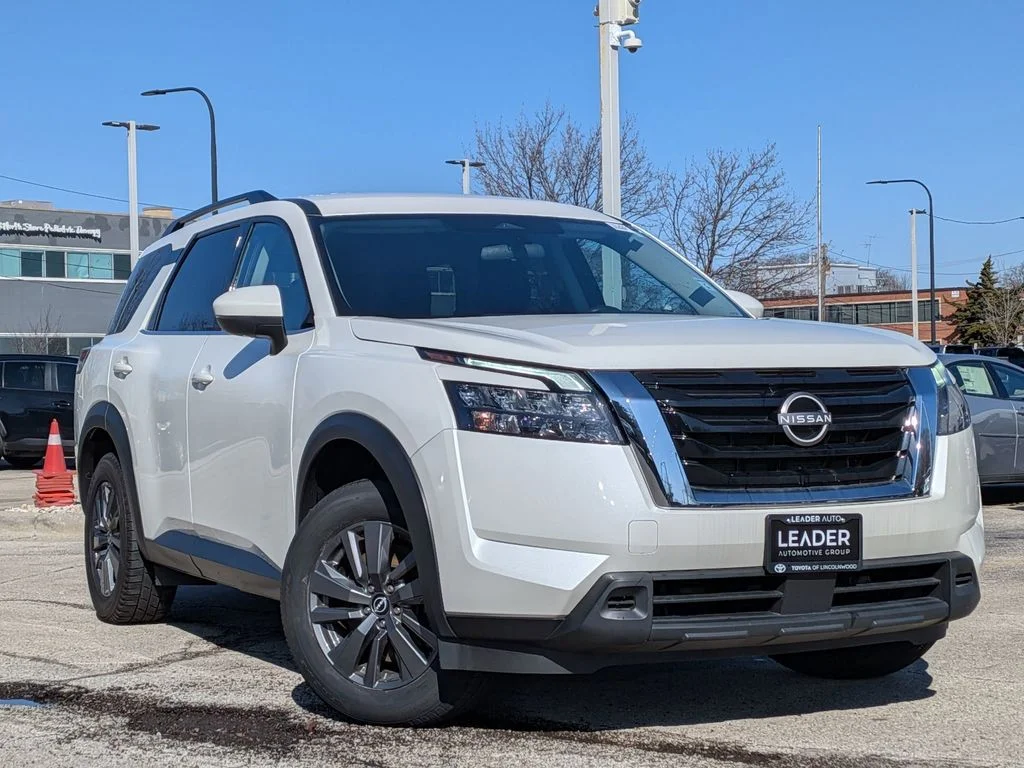 Used 2023 White Nissan SV image 1