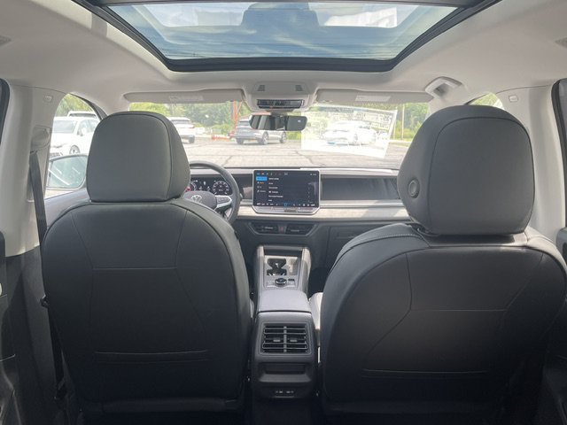 New 2026 Pyrite Silver Metallic Volkswagen SE AWD image 8