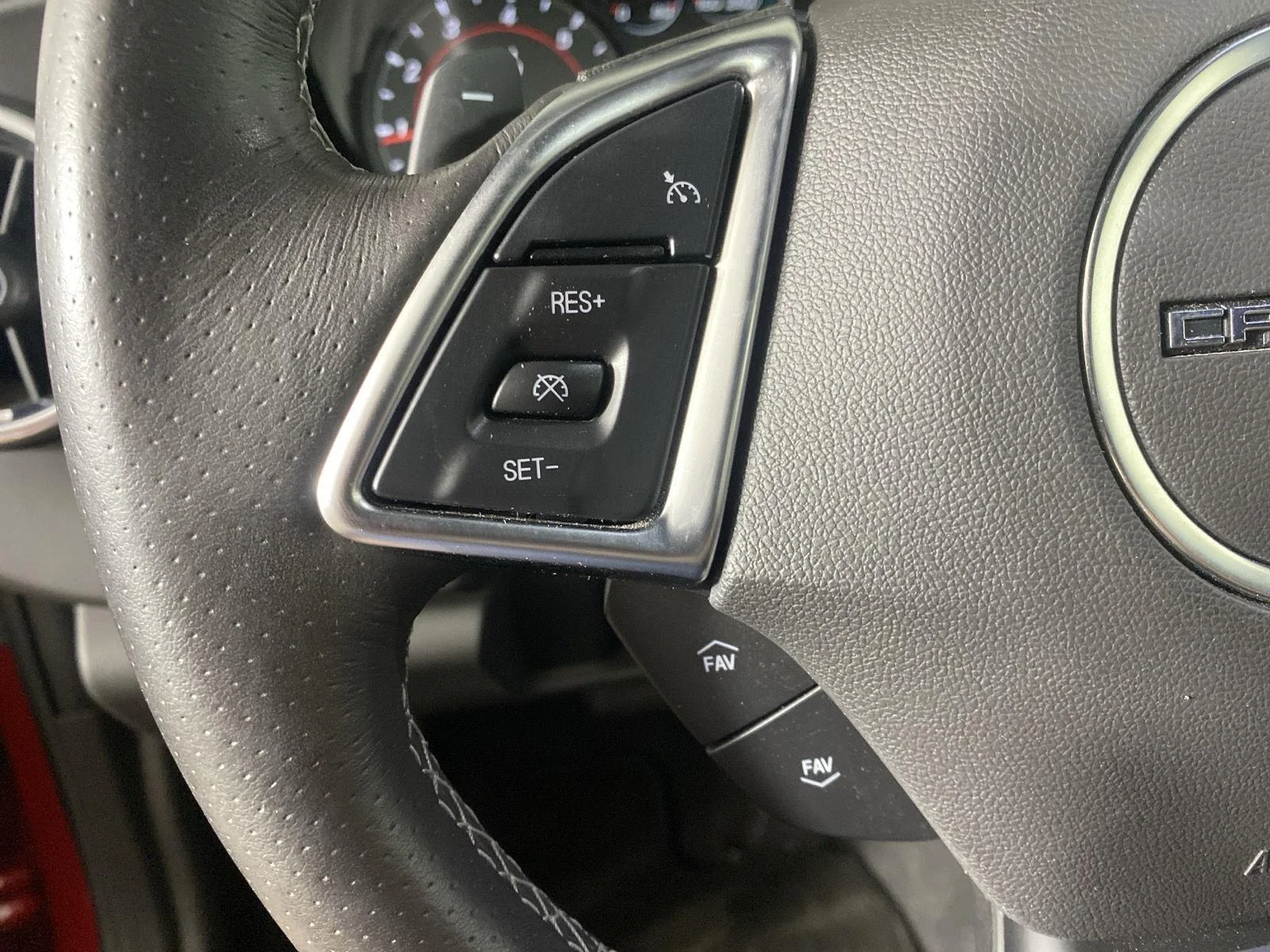 Used 2018 GARNET RED TINTCOAT Chevrolet 1SS image 14