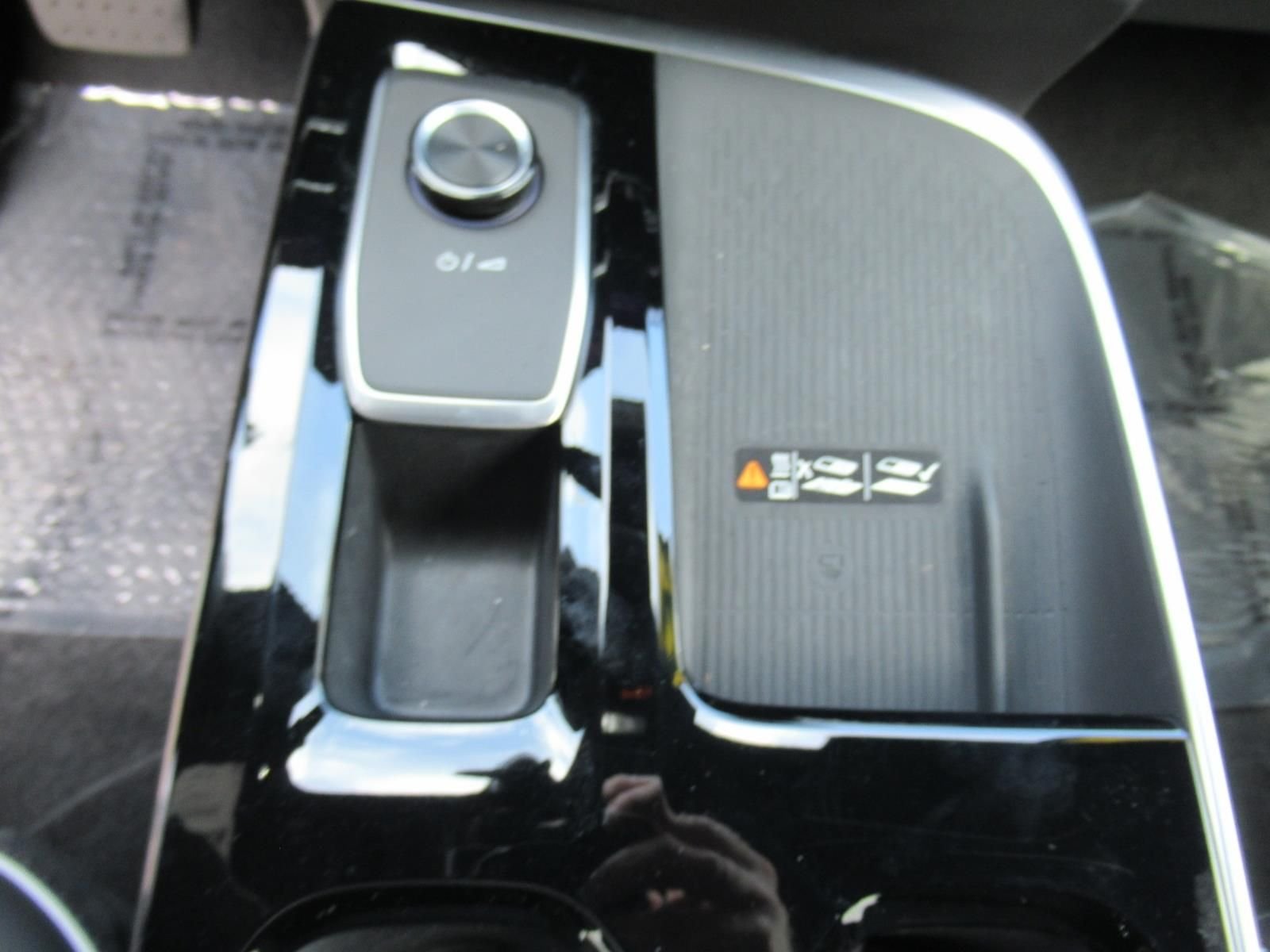 Used 2026 Blue Buick Preferred image 19