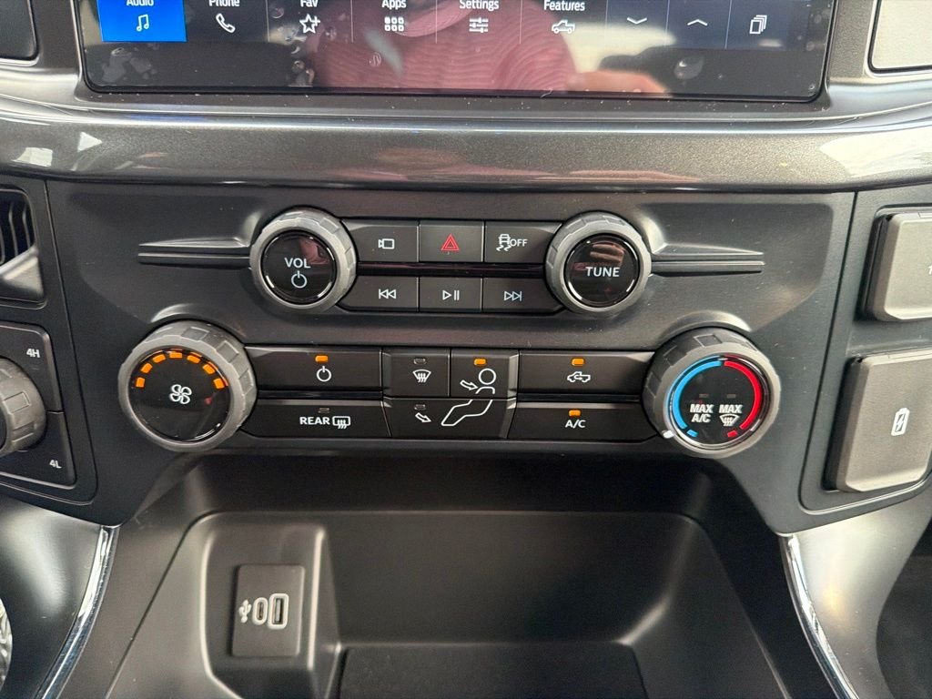 New 2026 Oxford White Ford STX® image 31
