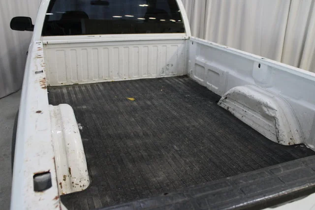 Used 2005 White Chevrolet Work Truck image 25