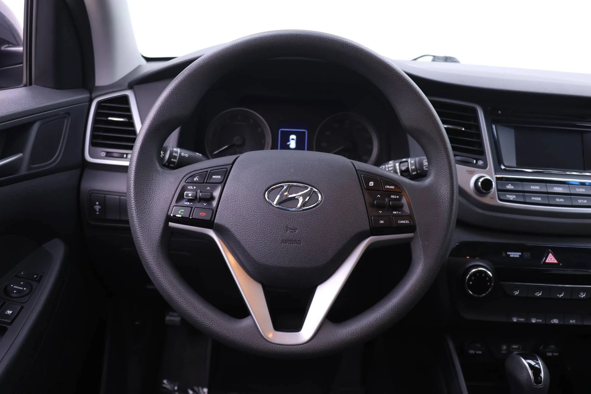 Used 2017 Coliseum Gray Hyundai SE image 13
