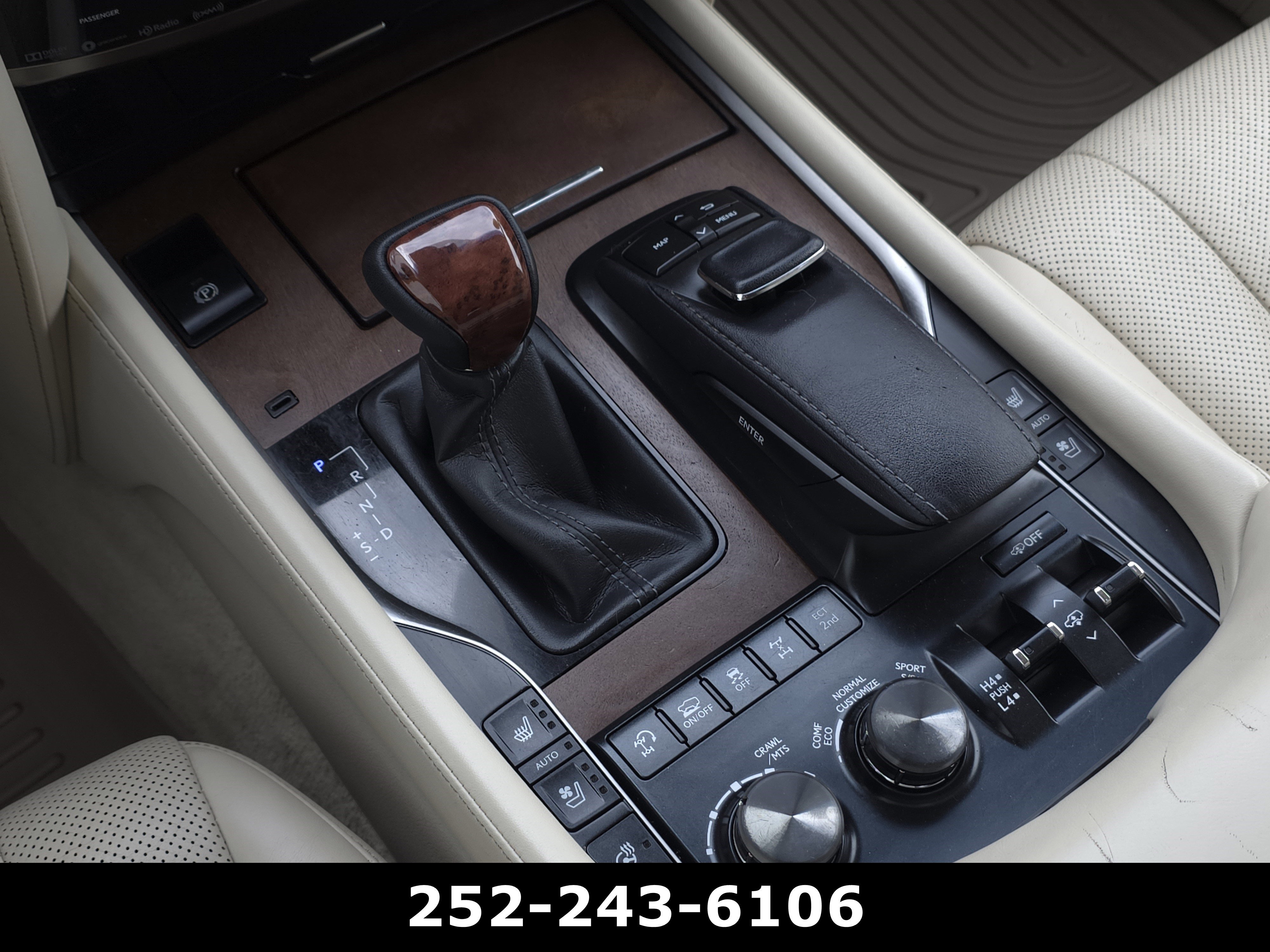 Used 2016 Starfire Pearl Lexus 570 image 16