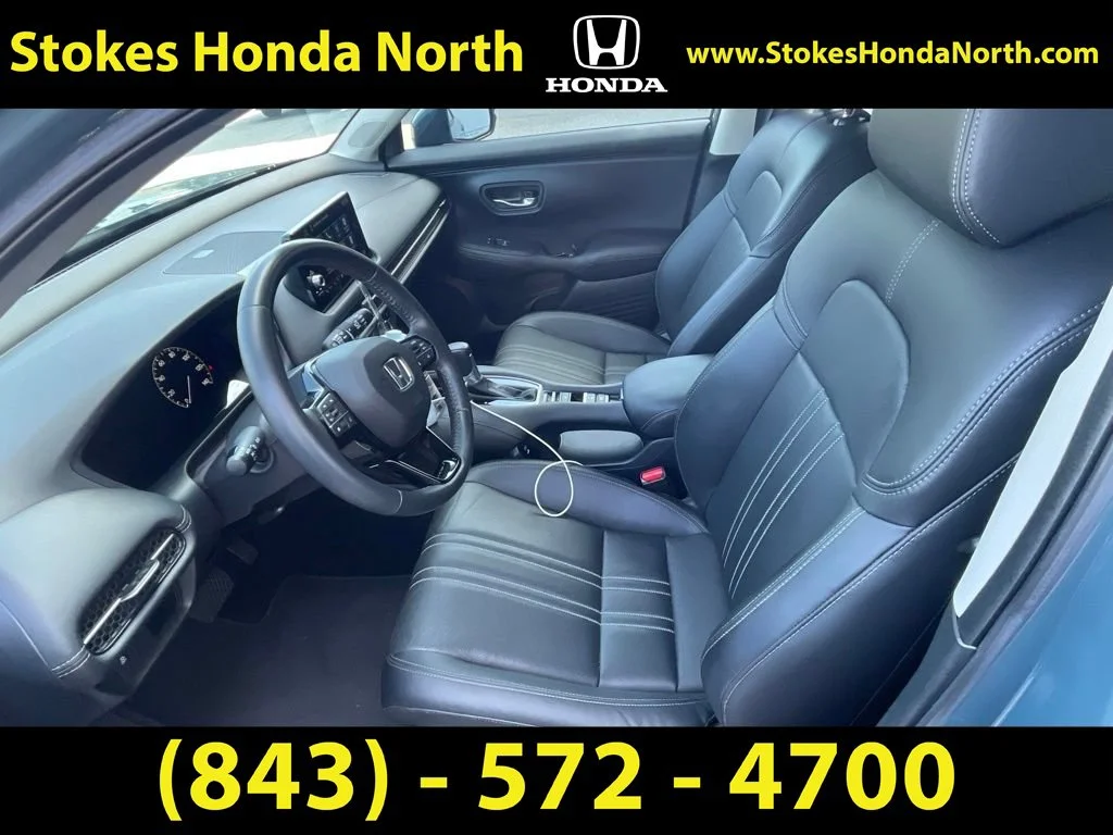 Used 2024 Black Honda EX-L image 7