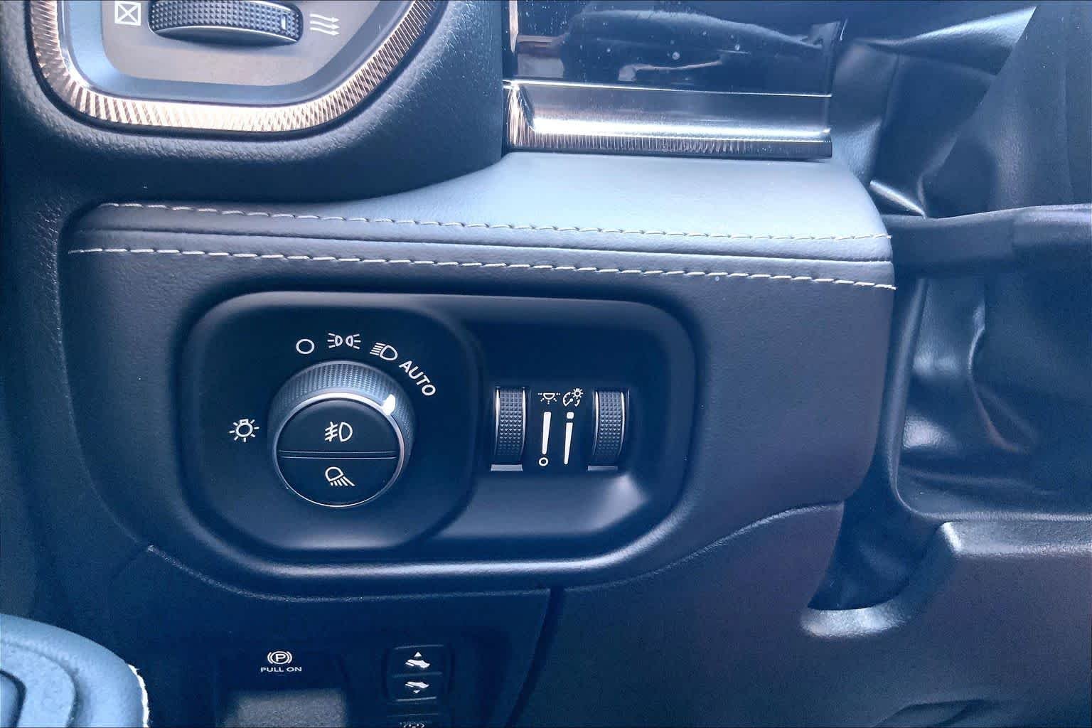 Photo 33