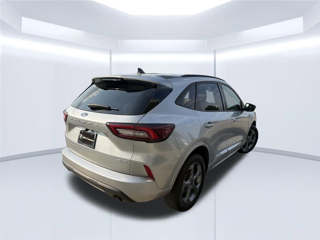 Used 2024 Silver Ford ST-Line image 6