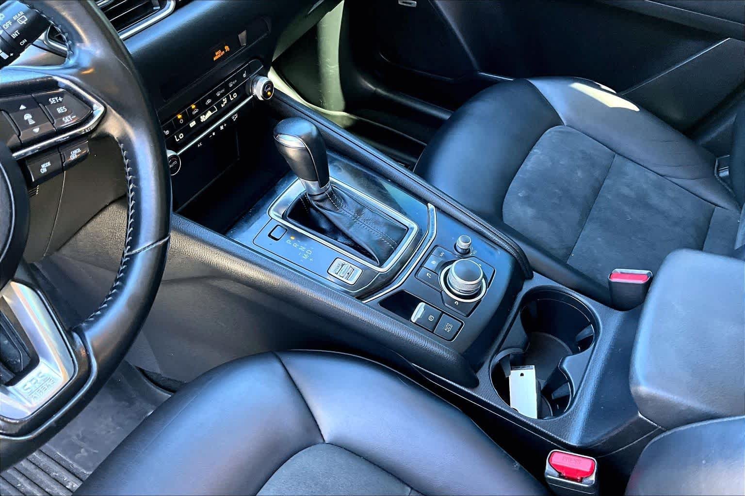 Used 2019 Snowflake White Pearl Mica Mazda Touring image 17