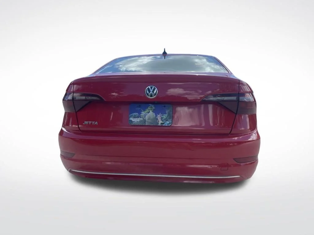 Used 2021 Tornado Red Volkswagen  image 7