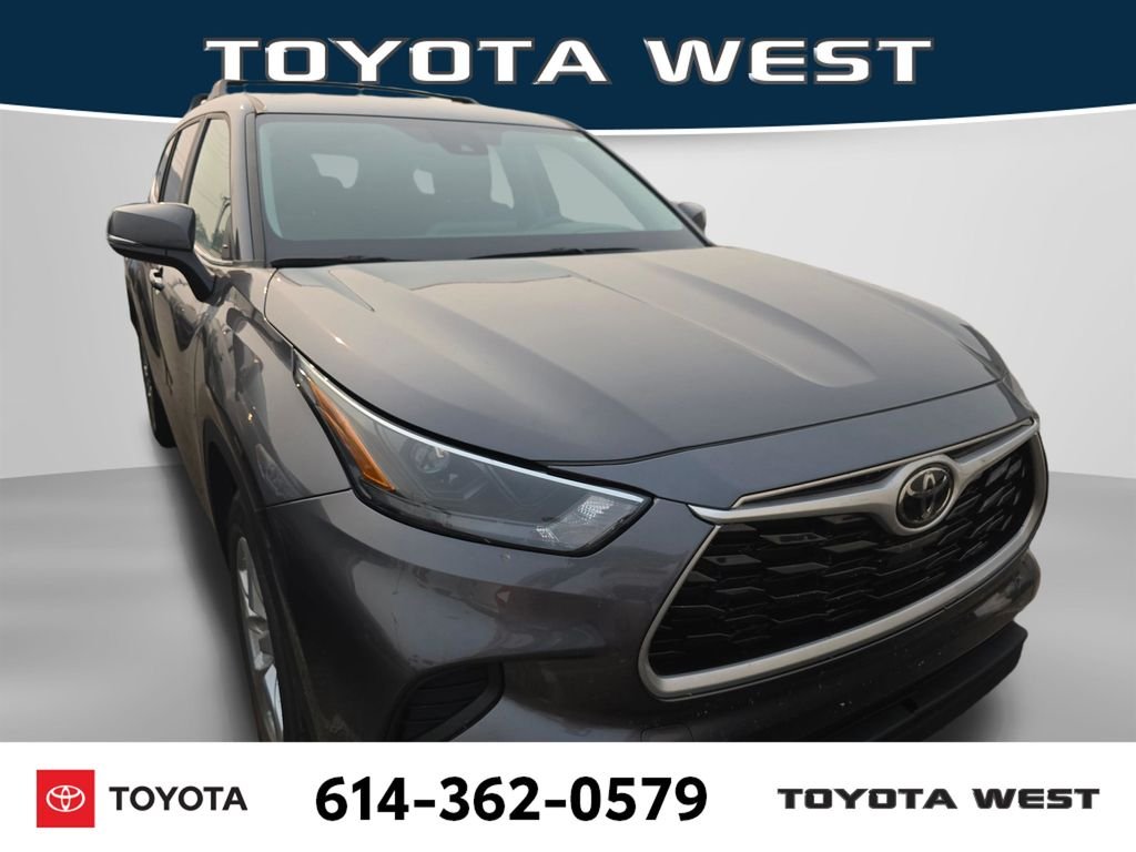 Used 2023 Gray Toyota L image 3