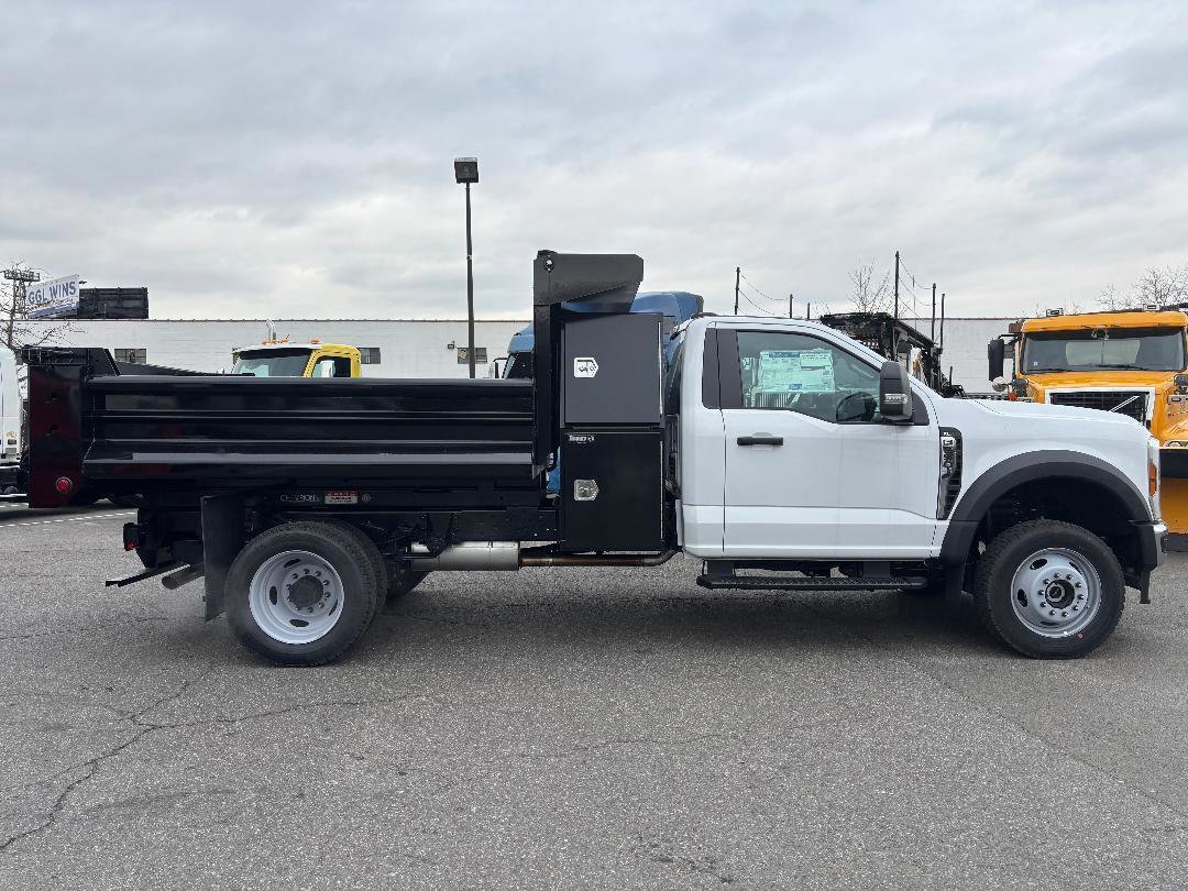 2025 Ford F-550 Super Duty Chassis Cab XL - Photo 7