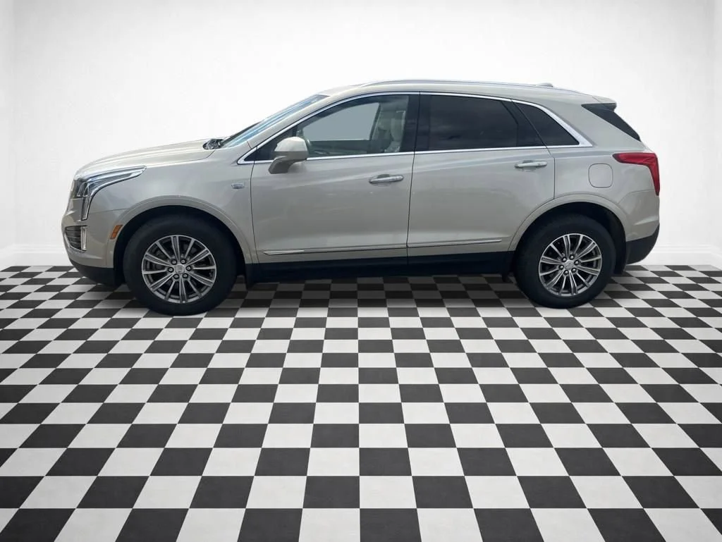 2017 Cadillac XT5 AWD Luxury's photo