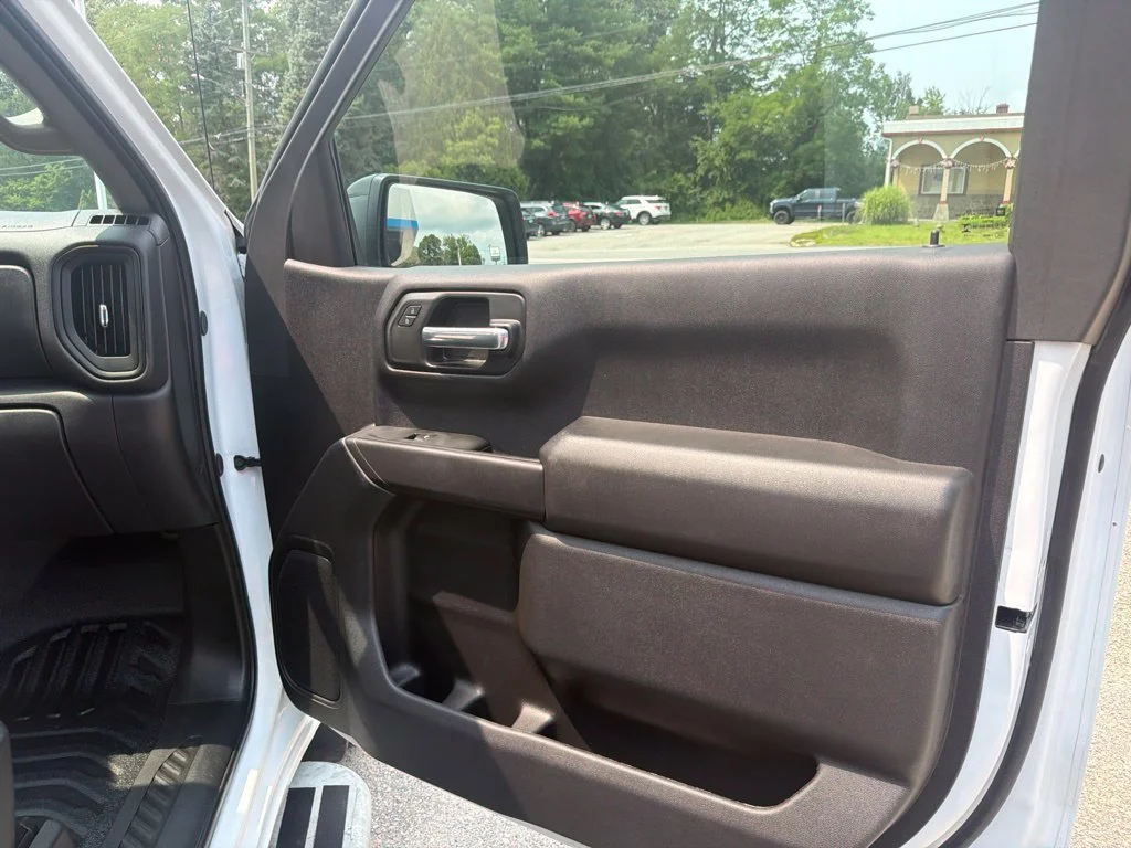 Certified Used 2025 Summit White Chevrolet WT image 58