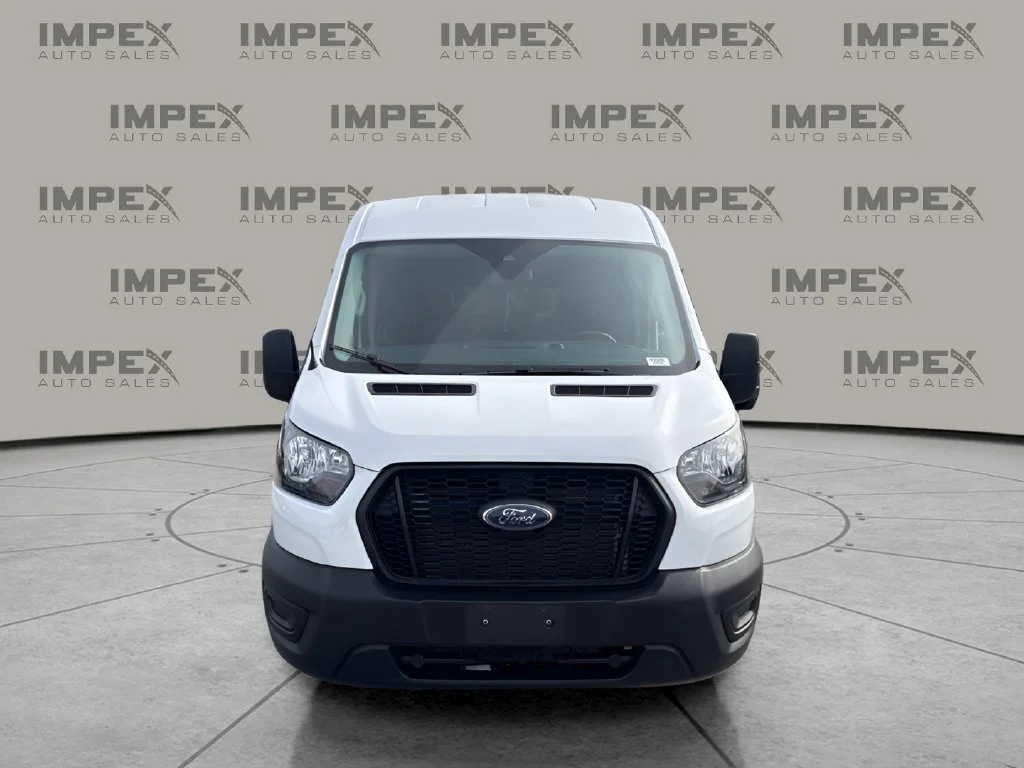 Used 2023 White Ford XL image 8