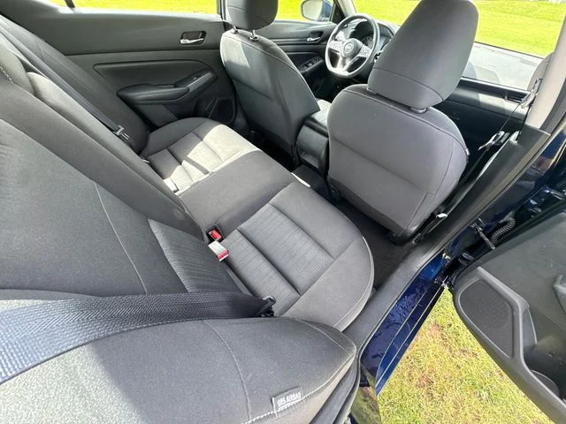 Used 2021 Blue Nissan 2.5 S image 19