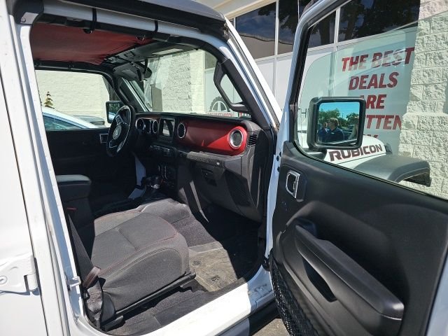Used 2019 White Jeep Unlimited Rubicon image 3