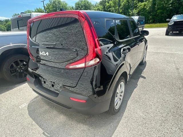 Used 2022 Black Kia LX image 3