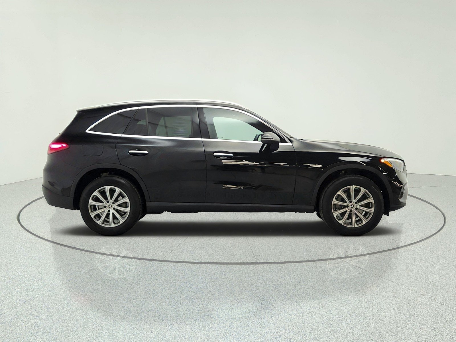 Certified Used 2026 Black Mercedes-Benz GLC 300 SUV image 4